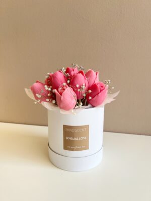 TIMELESS TULIPS BOX